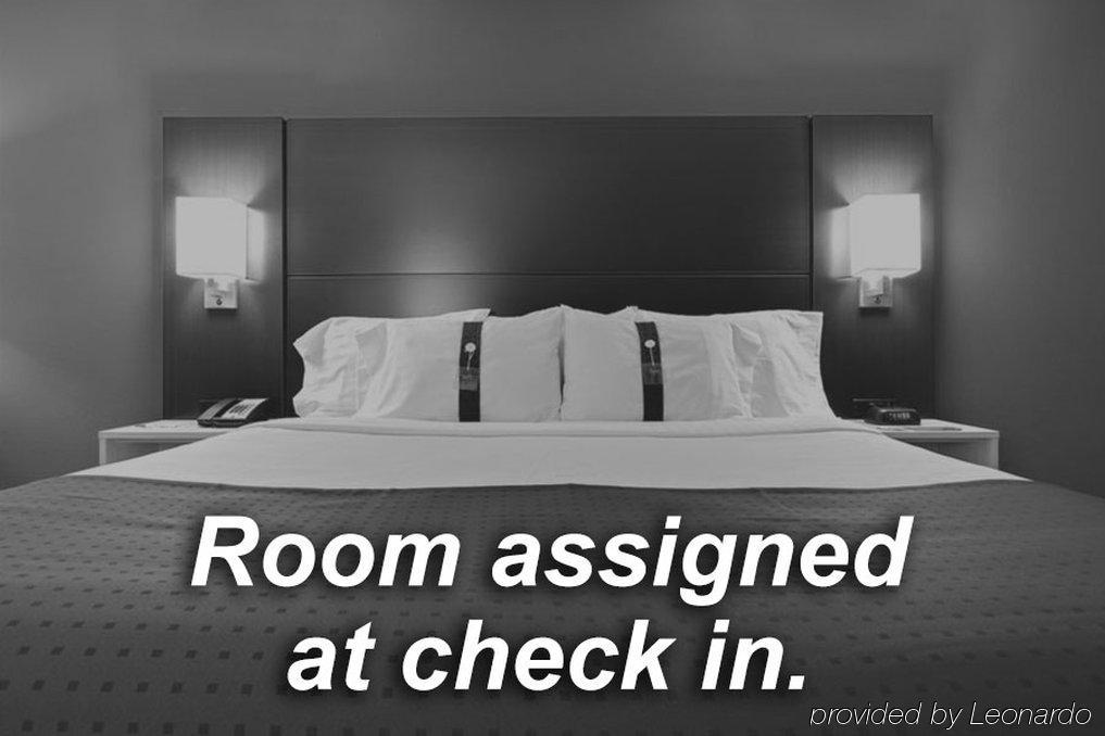 Holiday Inn Express Chapel Hill By Ihg מראה חיצוני תמונה