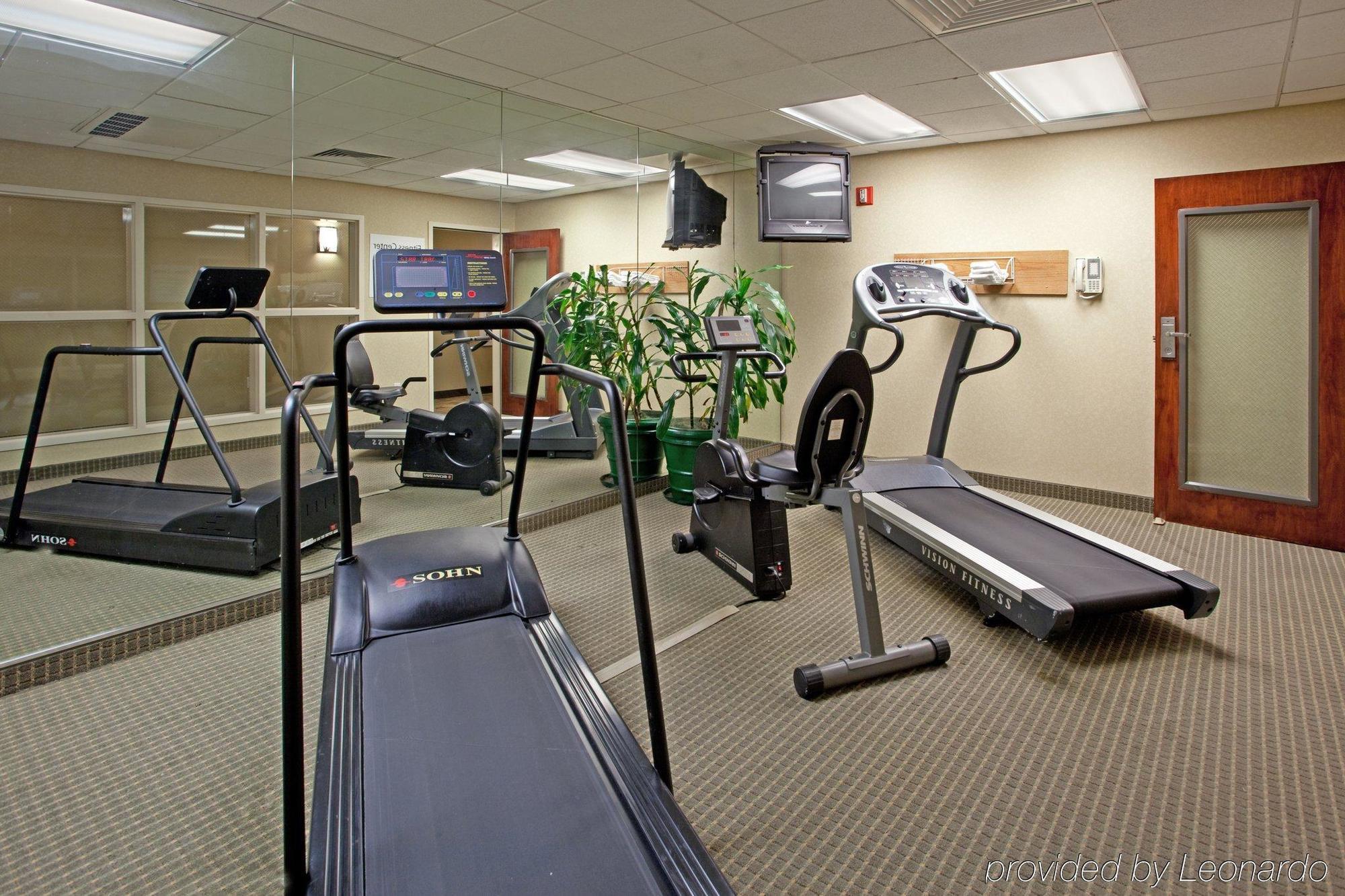 Holiday Inn Express Chapel Hill By Ihg מתקנים תמונה