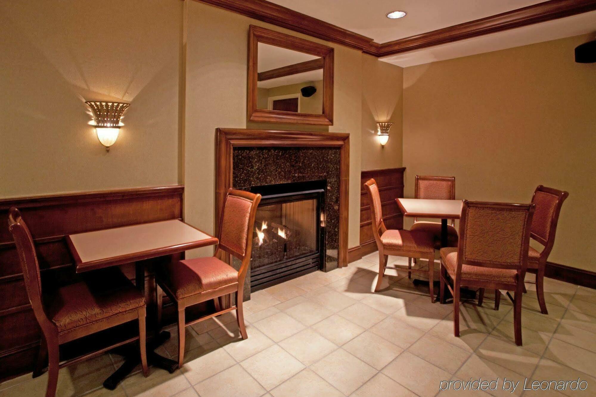 Holiday Inn Express Chapel Hill By Ihg מראה חיצוני תמונה